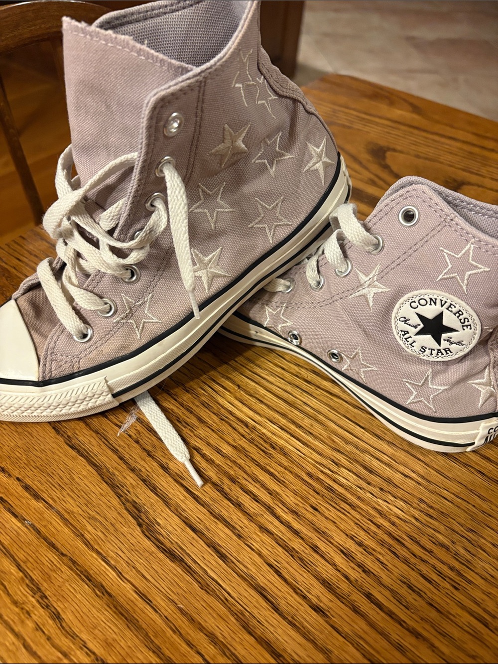 Converse Kids High-Top Sneakers in Dusty Pink with Embroidered Stars
